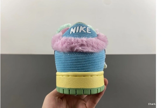   Verdy Visty Nike Low Dunk FN6040-400 SB 1218